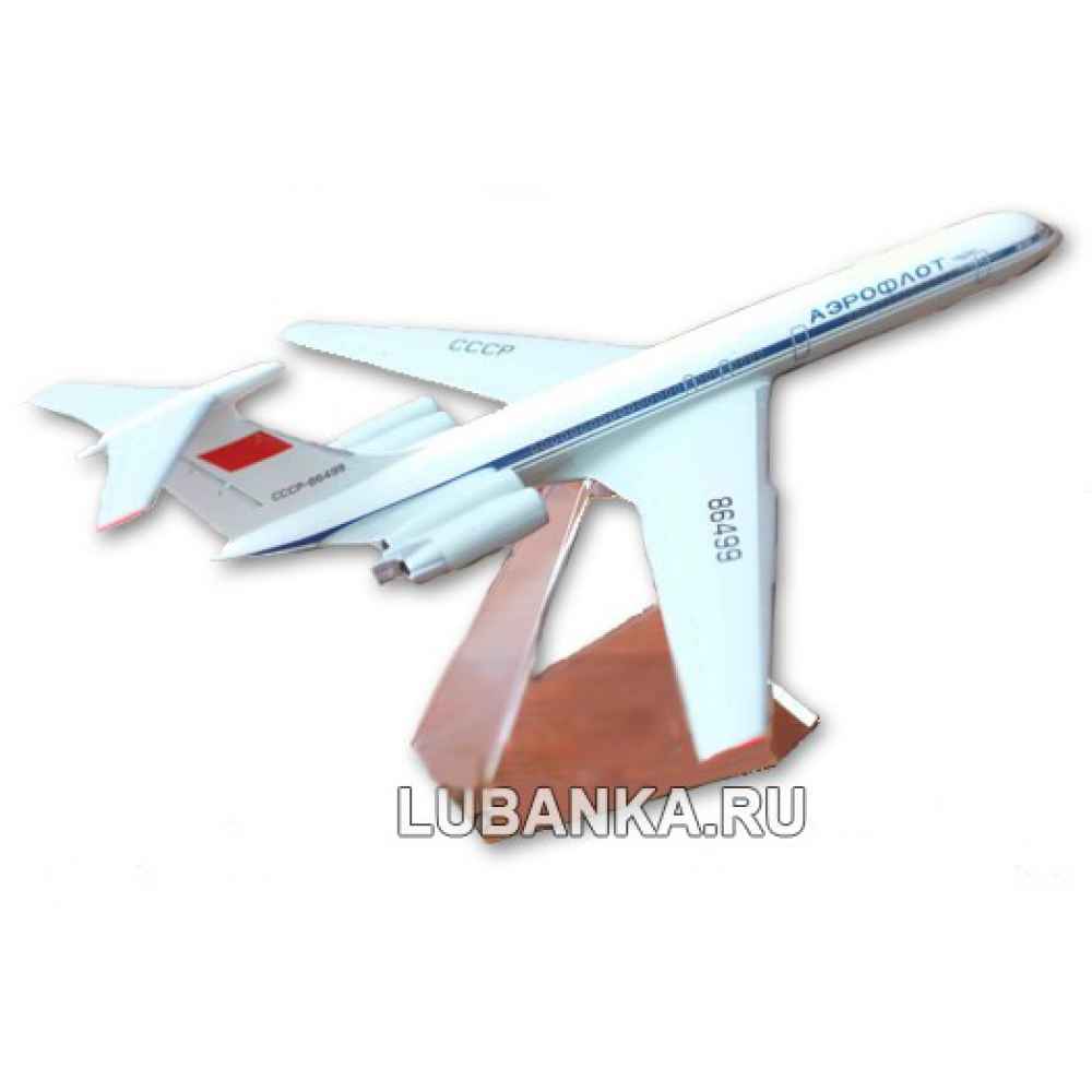 Модель самолета «Ил-62»